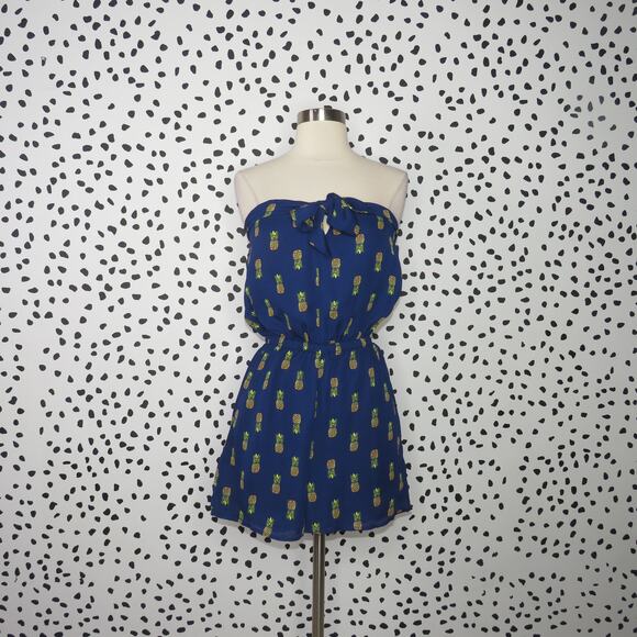 Francesca’s Alya Blue Strapless Pineapple Print Bow Front Romper - Picture 2 of 10